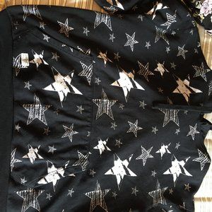 🌸 Plus Size - Black sweatshirt with starts